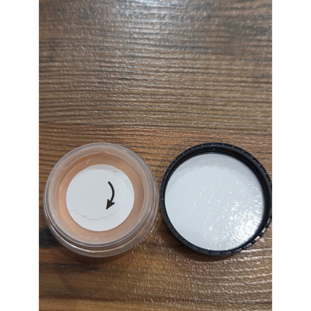 bareMinerals Mineral Veil Finishing Powder Translucent Loose Setting Powder Mini - Picture 3 of 3